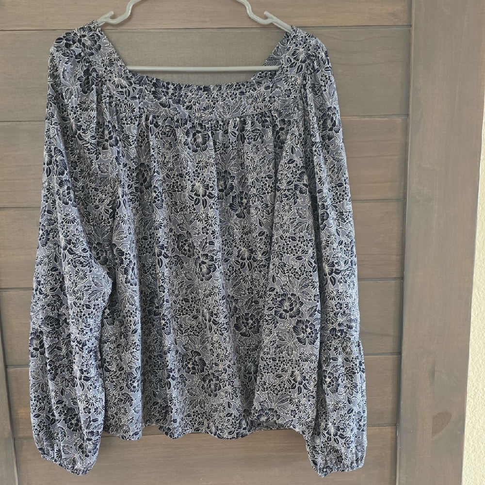 LC Lauren Conrad Floral Blouse - Navy and White